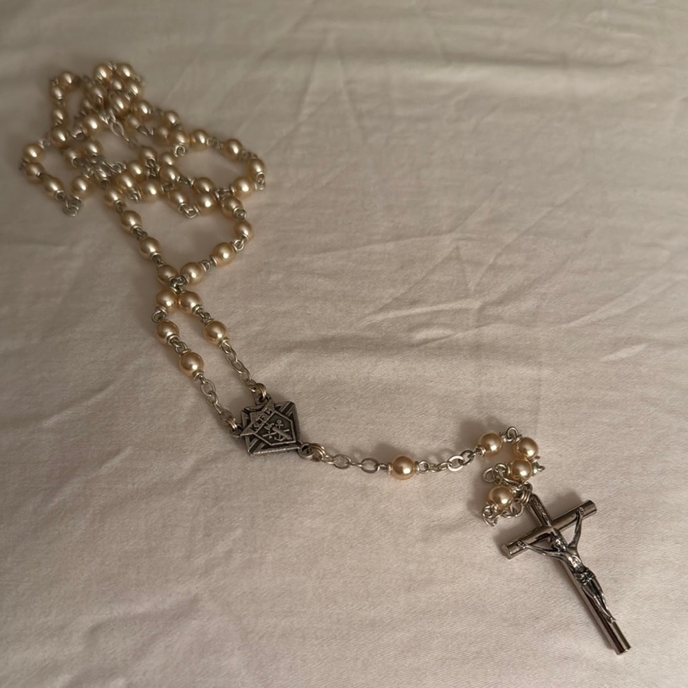 Elegant antique champagne Pearl and Silver Rosary Necklace